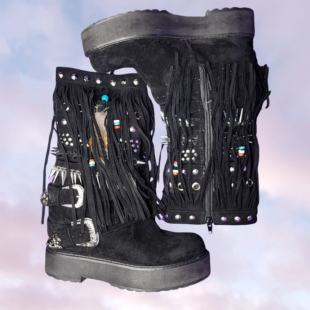 Current Mood Blackhawk Sedona Wedge Boots Black Fringe Rave Boho Black Womens 7M - Picture 3 of 9